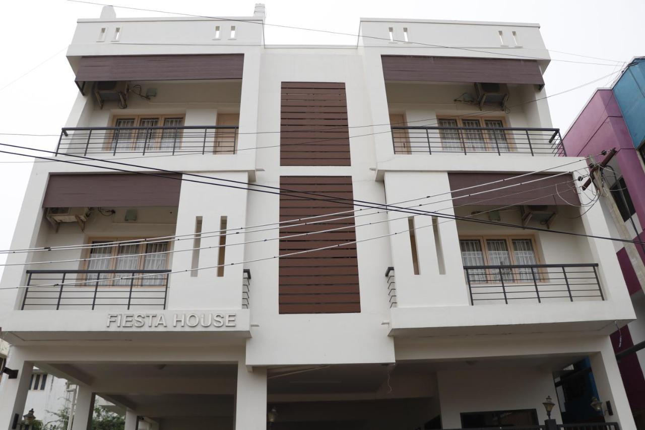 Fiesta House Pallikaranai Chennai Esterno foto